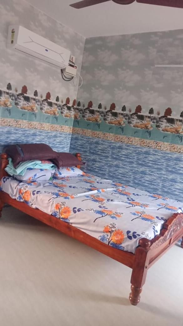 Sri Vasavi Home Stay Tiruvannāmalai Eksteriør bilde